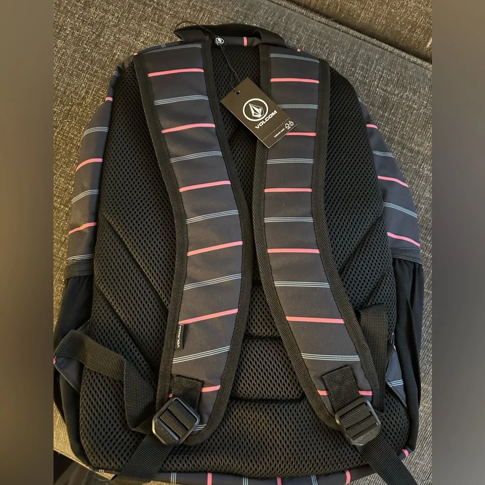 Volcom backpack - Picture 4 of 5